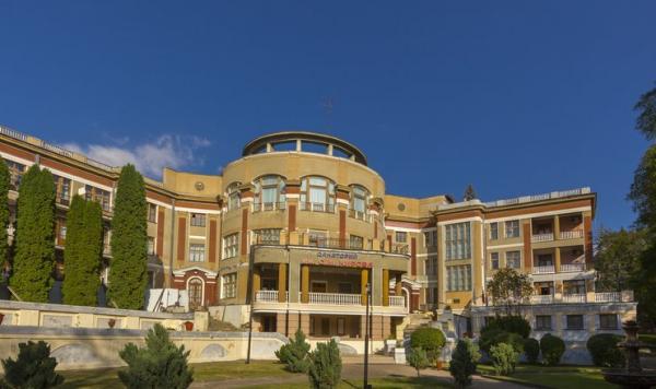 «Им. С.М. Кирова» санаторий 3* г. Кисловодск