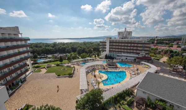 «ALEAN FAMILY BIARRITZ» / «Алеан Фэмили Биарриц» отель 4*г. Геленджик