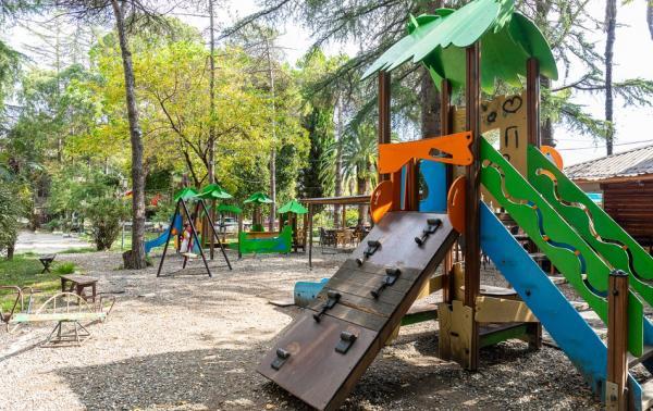  -   2* , . , . , . 24