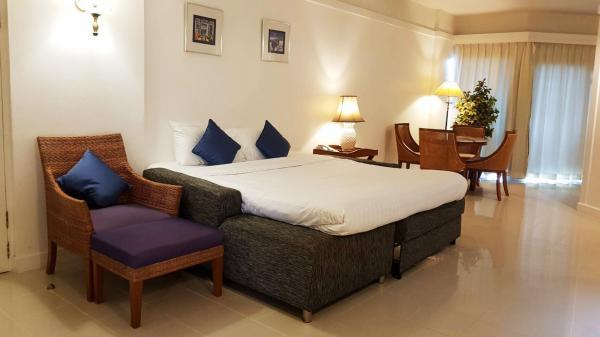 Andaman Sea View Hotel 4*, , ,   11.01 (8 )