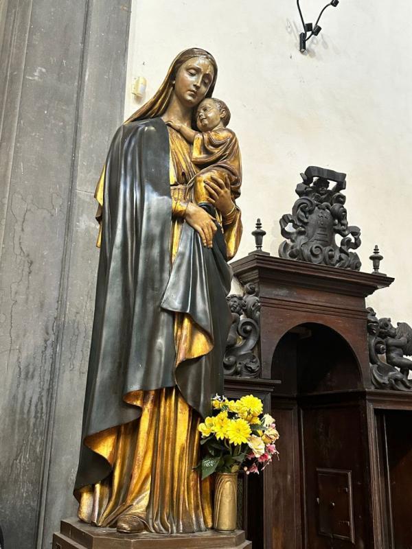 ���� - ���